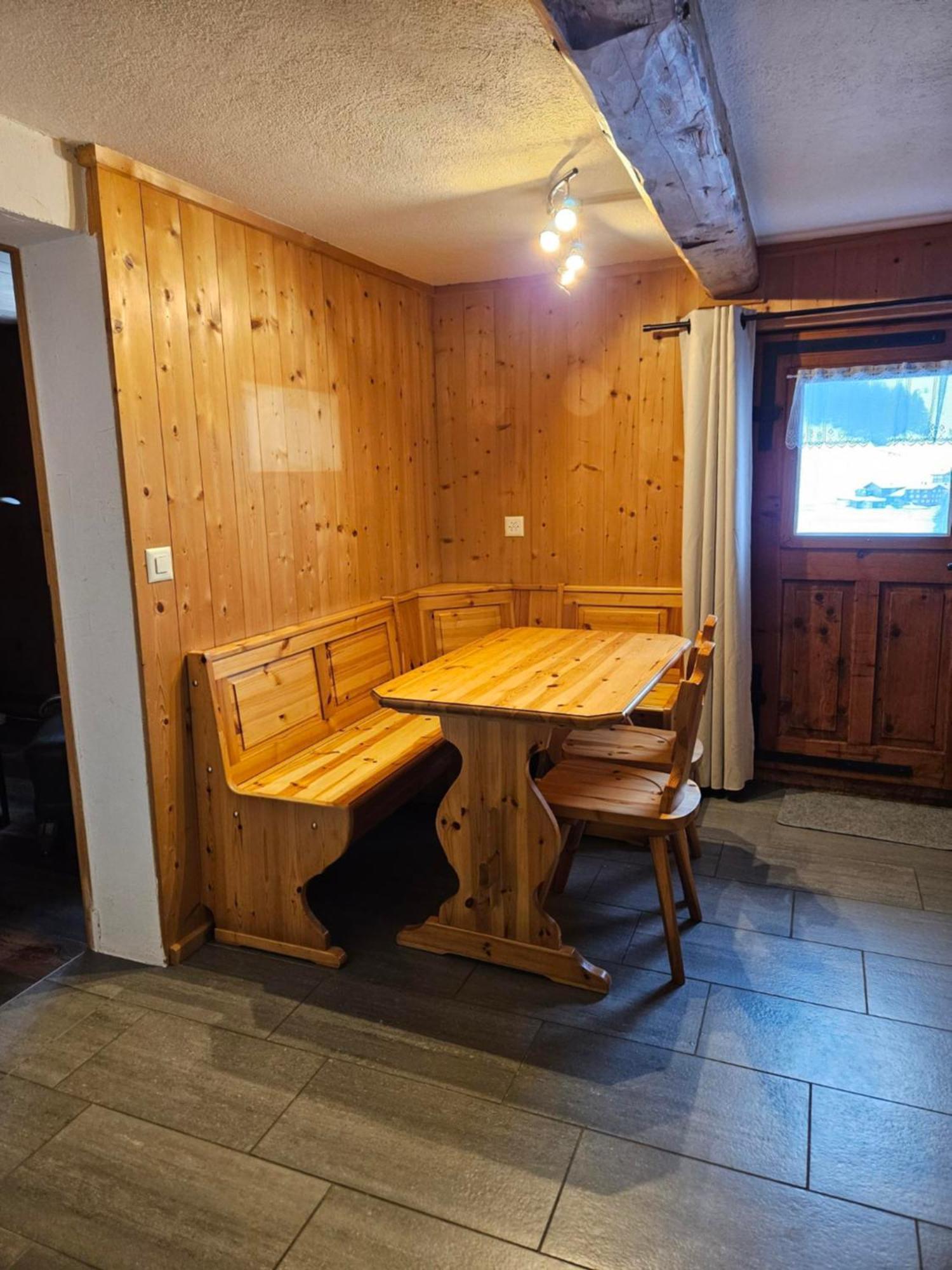Hotel Madrisajoch ザンクト・アンテーニーン エクステリア 写真